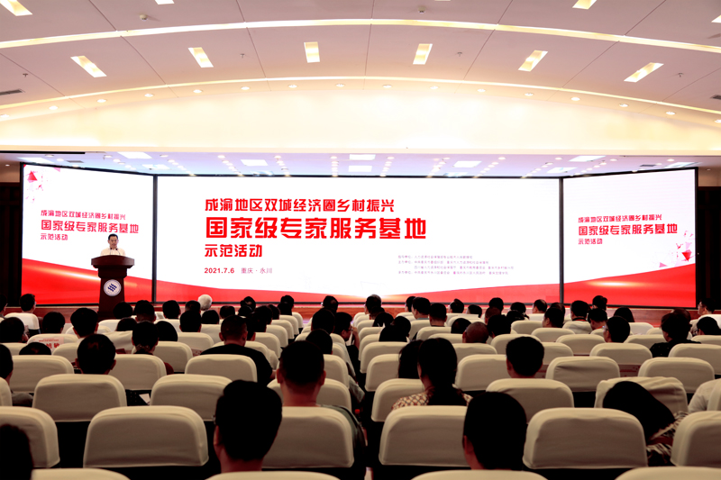 NUXL_1654654738357024009.jpg 1625570502083009144.jpg