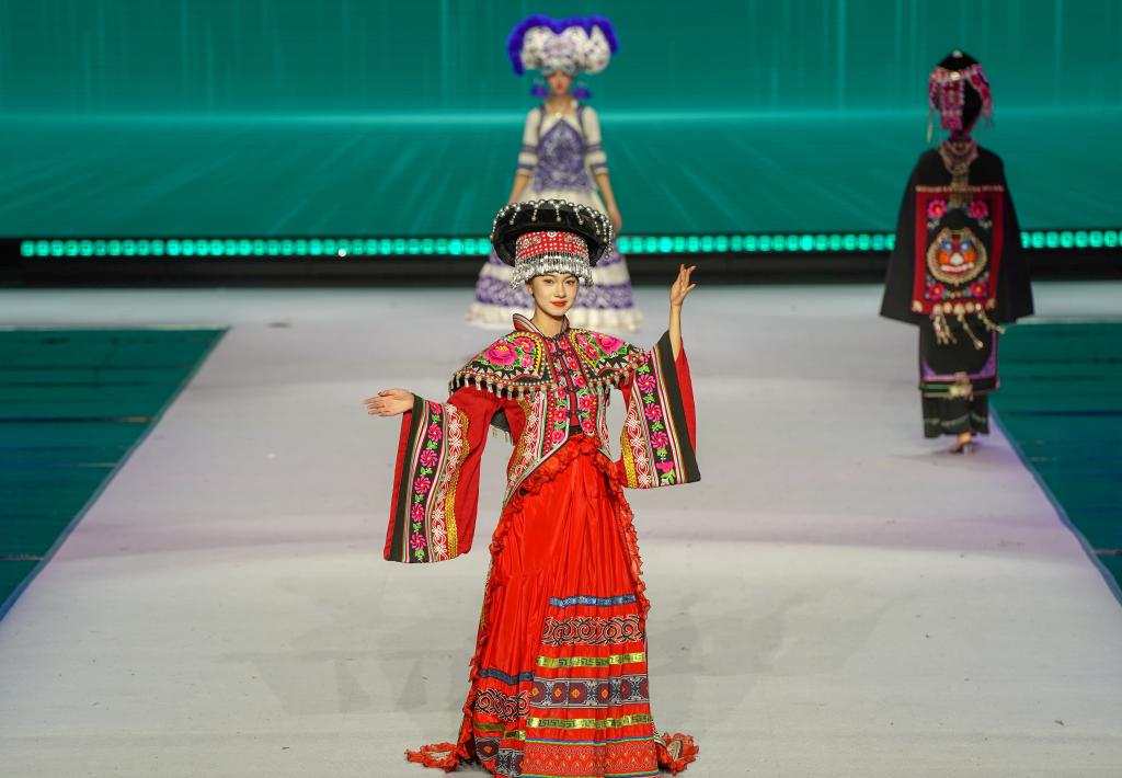 zOnf_1761813241145006002.jpg 1.jpg